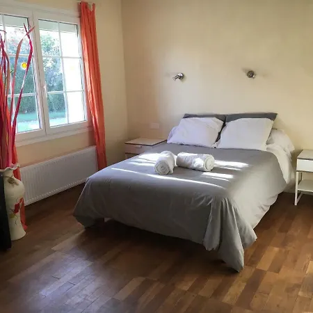 La Maison Des Lyonnais Apartment